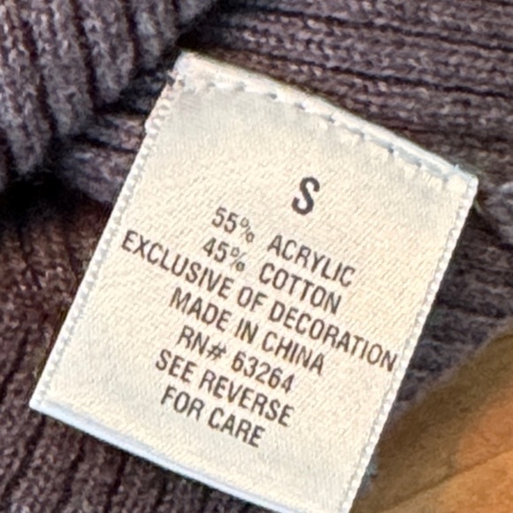 dressbarn Charcoal V-Neck Sweater - Picture 4 of 12